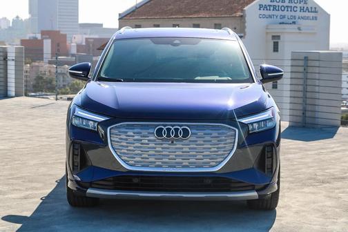2023 Audi Q4 e-tron 40 Premium Plus