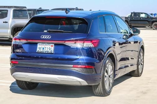 2023 Audi Q4 e-tron 40 Premium Plus