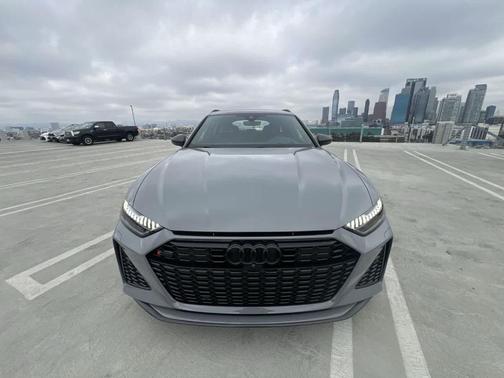 2025 Audi RS 6 Avant 4.0T quattro performance