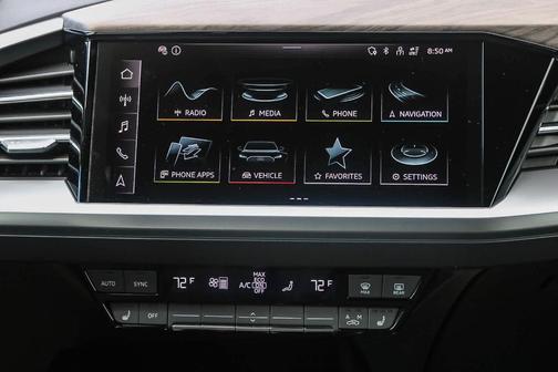 2025 Audi Q4 e-tron 55 quattro Premium