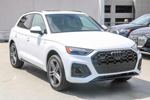 2025 Audi Q5 55 S line quattro Premium