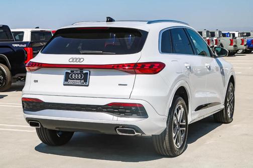 2025 Audi Q5 2.0T quattro Premium
