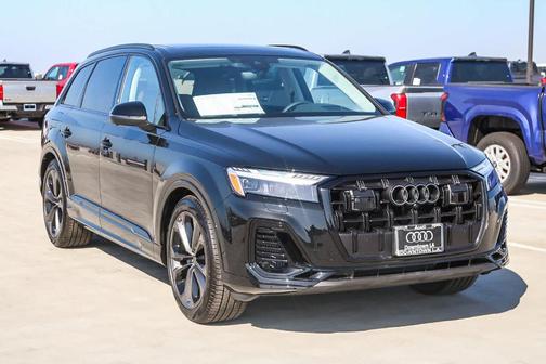 2025 Audi Q7 55 Prestige