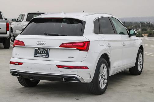 2024 Audi Q5 45 S line quattro Premium