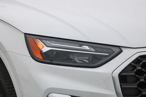 2024 Audi Q5 45 S line quattro Premium