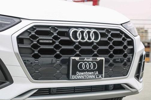 2024 Audi Q5 45 S line quattro Premium