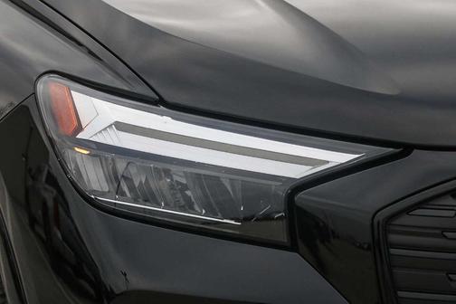 2025 Audi Q4 e-tron 55 quattro Premium