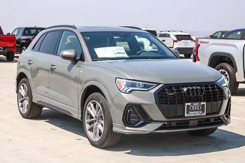 2025 Audi Q3 45 S line Premium