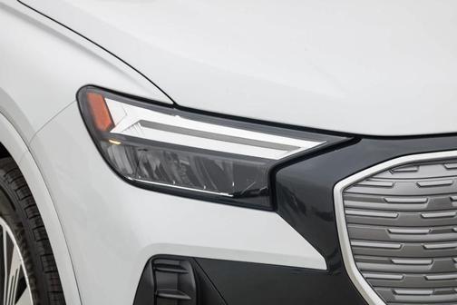 2025 Audi Q4 e-tron 45 Premium