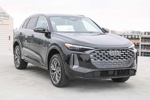 2025 Audi Q5 2.0T quattro Premium