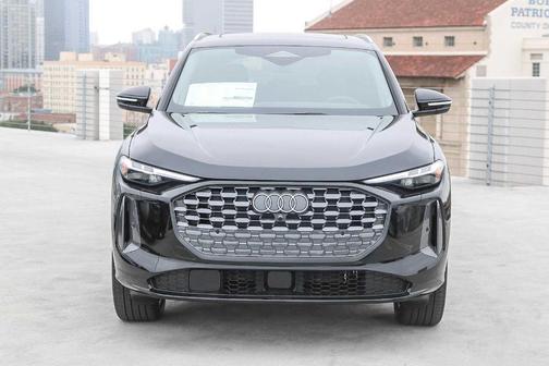 2025 Audi Q5 2.0T quattro Premium