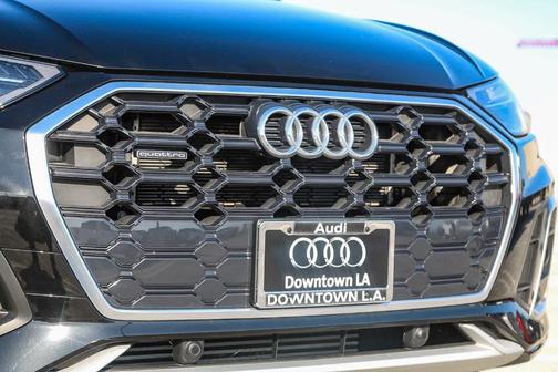 2022 Audi Q5 e 55 S line quattro Premium