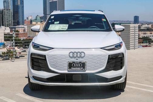 2025 Audi Q6 e-tron Premium