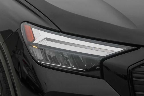 2024 Audi Q4 e-tron 55 quattro Premium