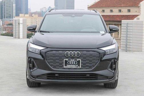 2024 Audi Q4 e-tron 55 quattro Premium