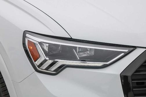 2025 Audi Q3 45 S line Premium