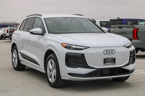 2025 Audi Q6 e-tron Premium