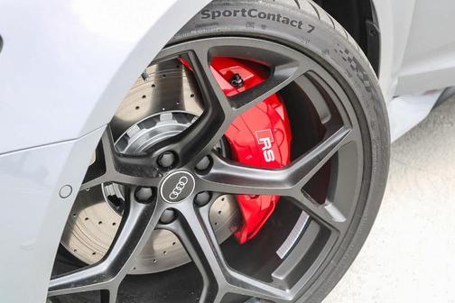 2025 Audi RS 6 Avant 4.0T quattro performance