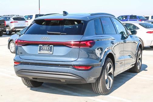 2025 Audi Q6 e-tron Premium