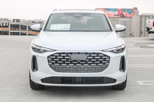 2025 Audi Q5 2.0T quattro Premium