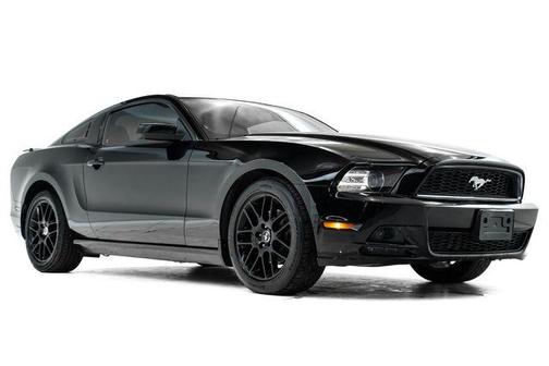 2014 Ford Mustang V6