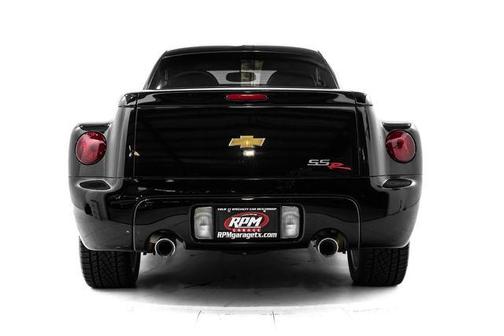 2004 Chevrolet SSR LS Rare Low Mileage