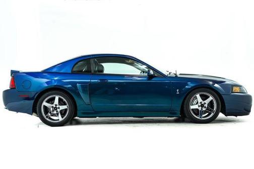 2004 Ford Mustang SVT Cobra
