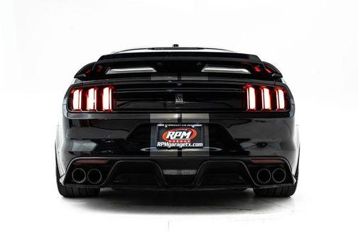 2019 Ford Shelby GT350 Base