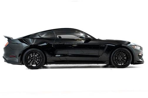 2019 Ford Shelby GT350 Base