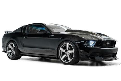 Black 2013 Ford Mustang GT