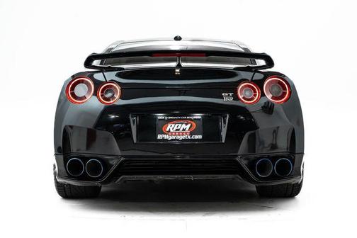 2016 Nissan GT-R Premium