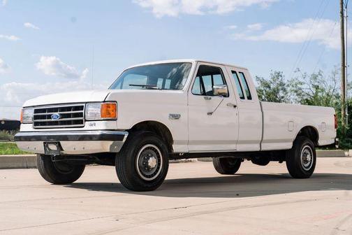 1989 Ford F-250 XLT Lariat All Original Low Miles