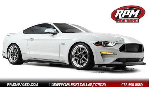 Oxford White 2019 Ford Mustang GT Premium