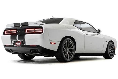 2016 Dodge Challenger SRT 392