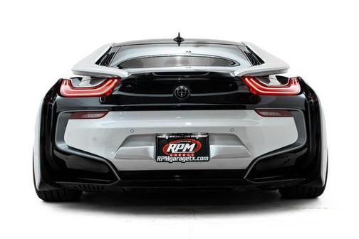 2014 BMW i8 Bagged Show Car with Many Upgrades
