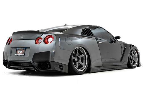 2010 Nissan GT-R Premium