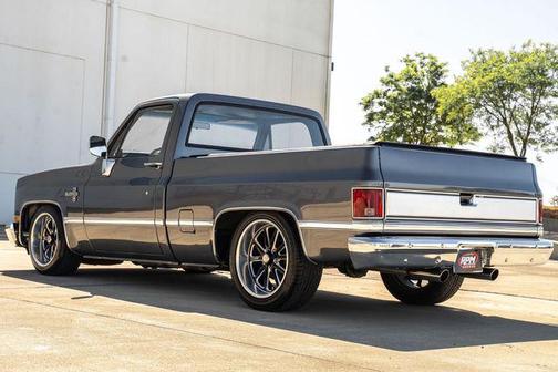 Gray 1987 Chevrolet C10/K10 Show Truck with Many Upgrades