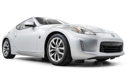 2014 Nissan 370Z Base
