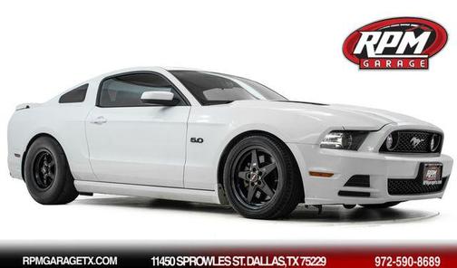 Oxford White 2014 Ford Mustang GT