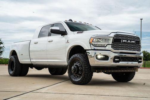 2020 RAM 3500 Limited Mega Cab 4x4 6'4' Box