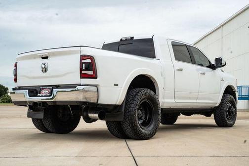 2020 RAM 3500 Limited Mega Cab 4x4 6'4' Box