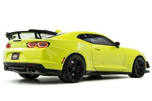 Shock 2021 Chevrolet Camaro ZL1