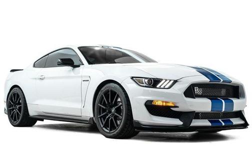 2017 Ford Shelby GT350 Base