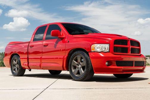 2005 Dodge Ram 1500 SRT-10 Quad Cab