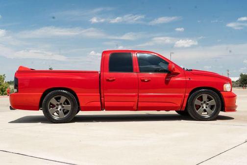 2005 Dodge Ram 1500 SRT-10 Quad Cab