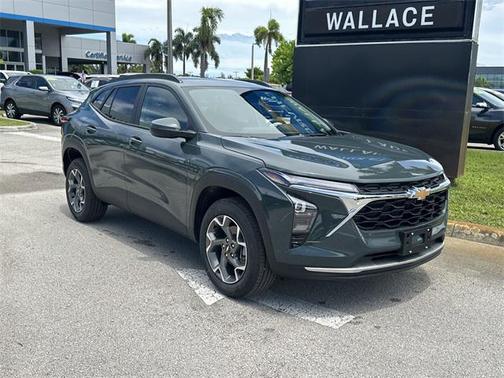 2025 Chevrolet Trax LT