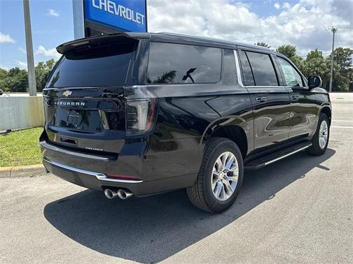 2025 Chevrolet Suburban Premier