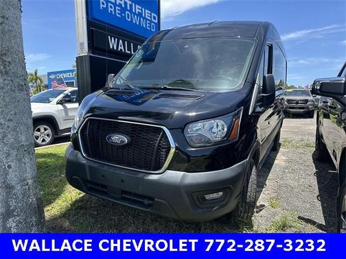 2022 Ford Transit-150 Base