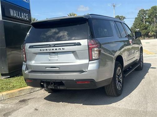 2023 Chevrolet Suburban 4WD Z71