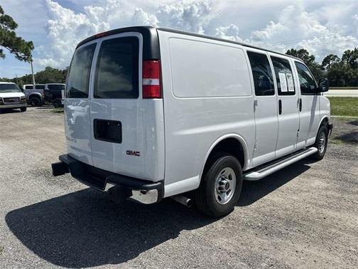 2023 GMC Savana 2500 Work Van